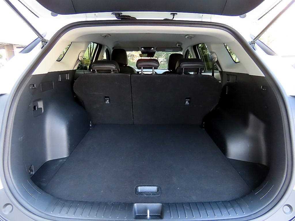 KIA Sportage 2025 Blanco - Importación desde Corea - HF Imports Iquique - Foto 18