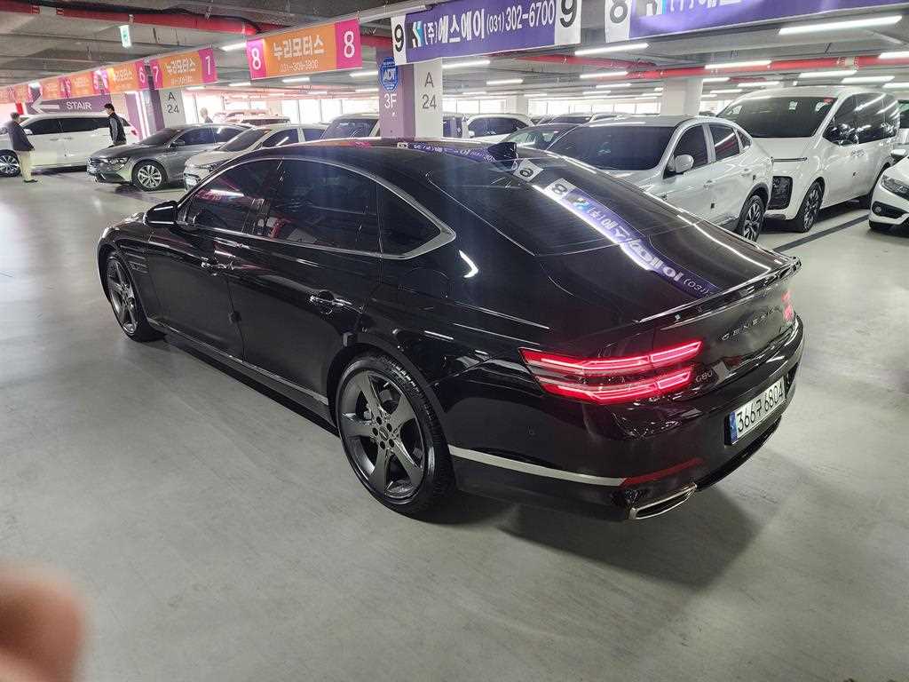 Genesis G80 - Vista 4