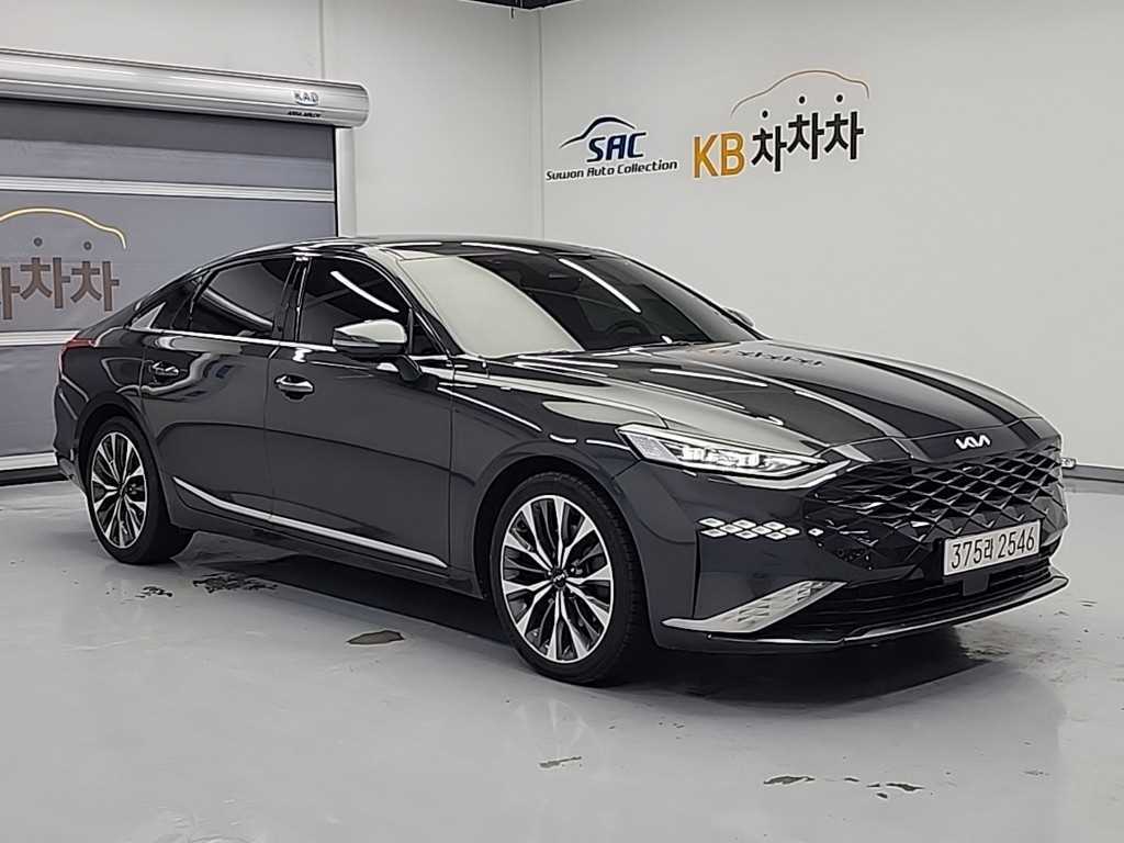 KIA K8 - Vista 5