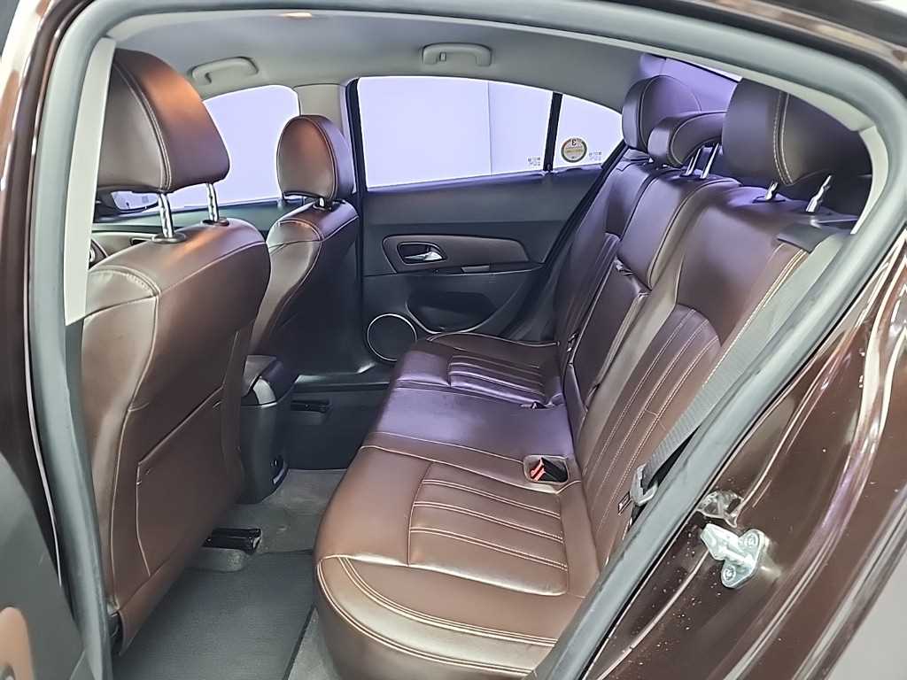 Chevrolet Cruise - Vista 12