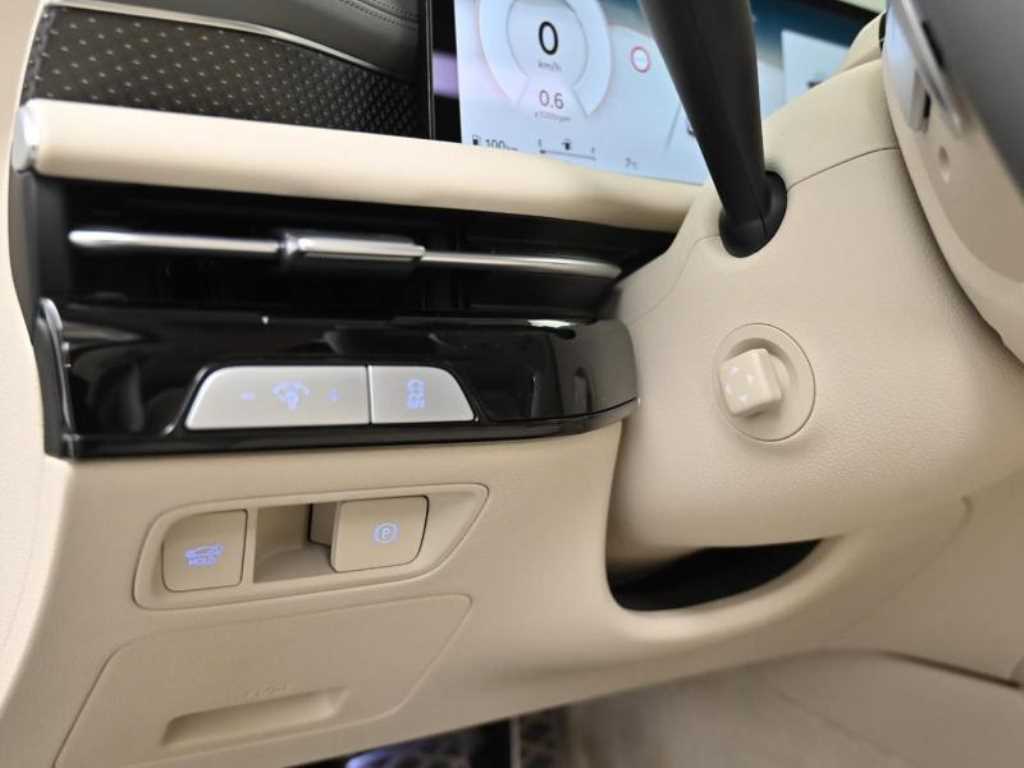 Genesis G80 2025 Blanco - Importación desde Corea - HF Imports Iquique - Foto 14