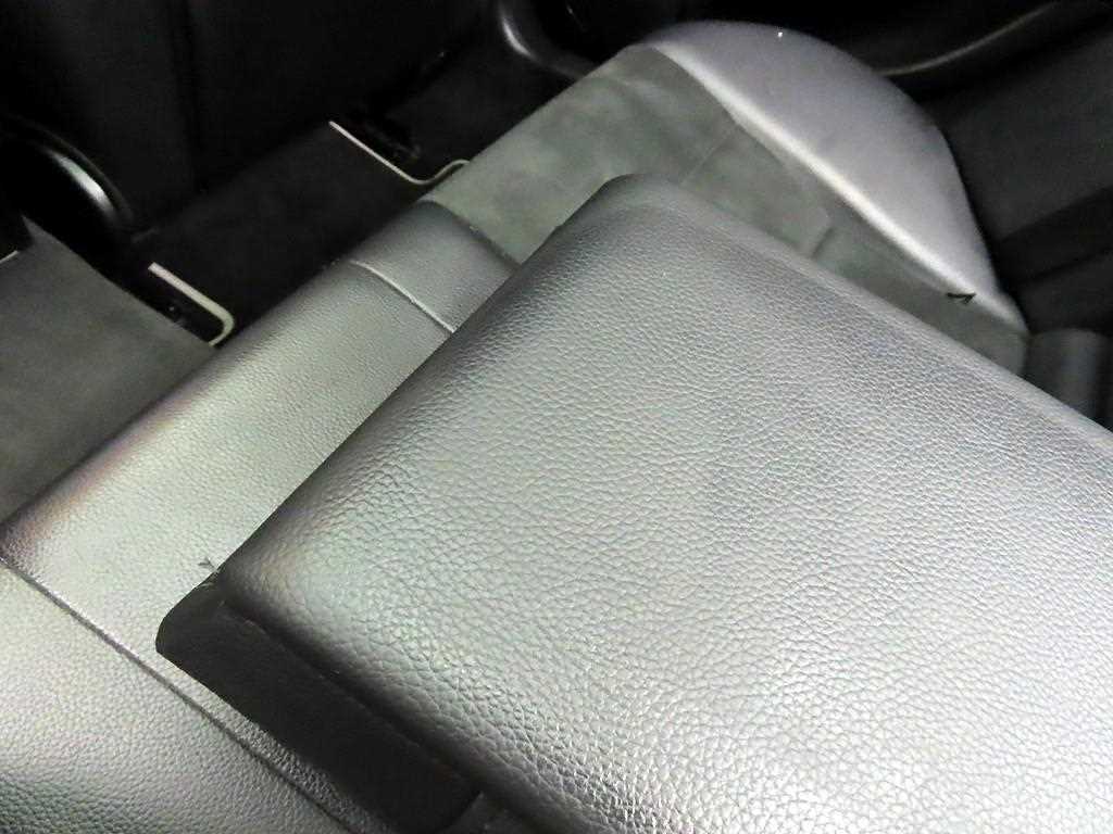 Mercedes Benz C Class 2014 Blanco - Importación desde Corea - HF Imports Iquique - Foto 17