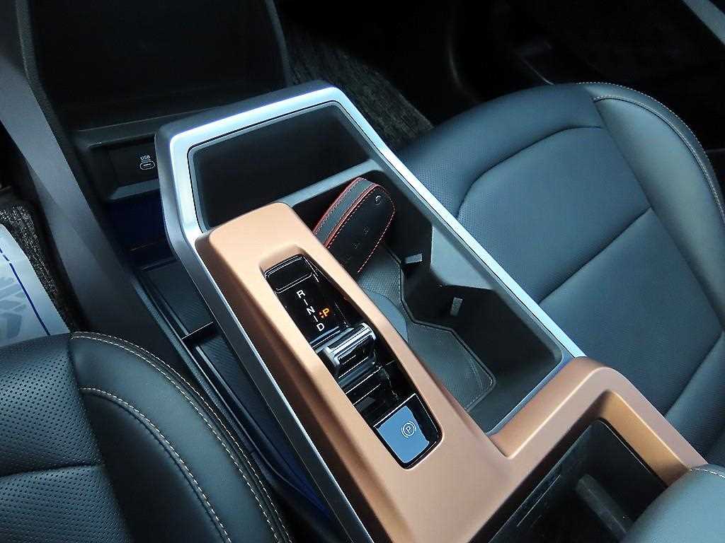 Ssangyong Torres - Vista 10