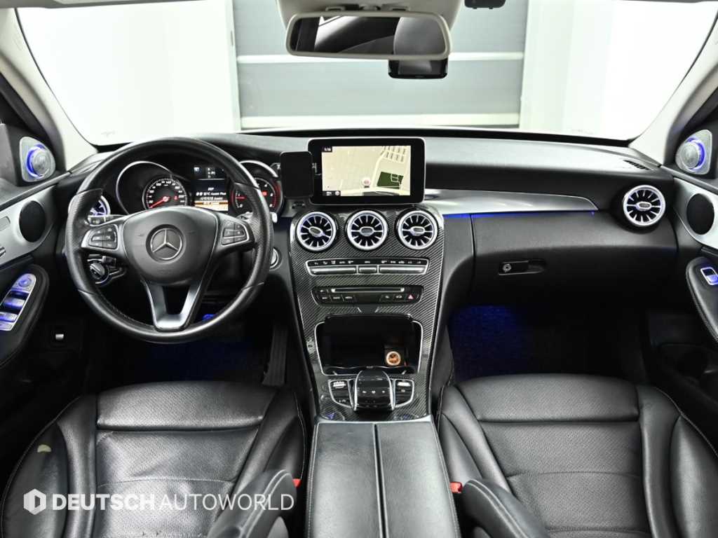 Mercedes Benz C Class - Vista 7