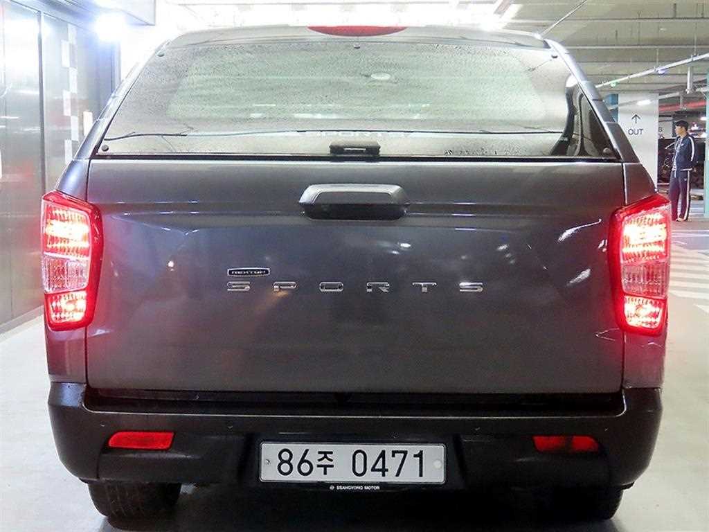 Ssangyong Rexton - Vista 5