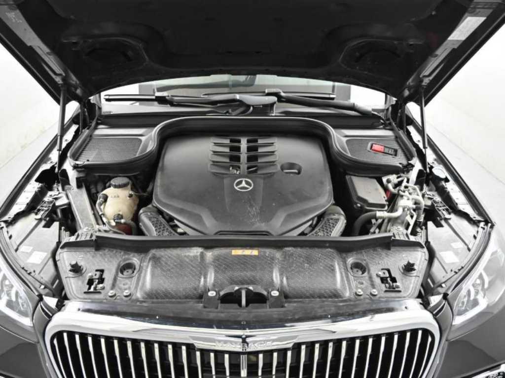 Mercedes Benz GLS Class - Vista 6