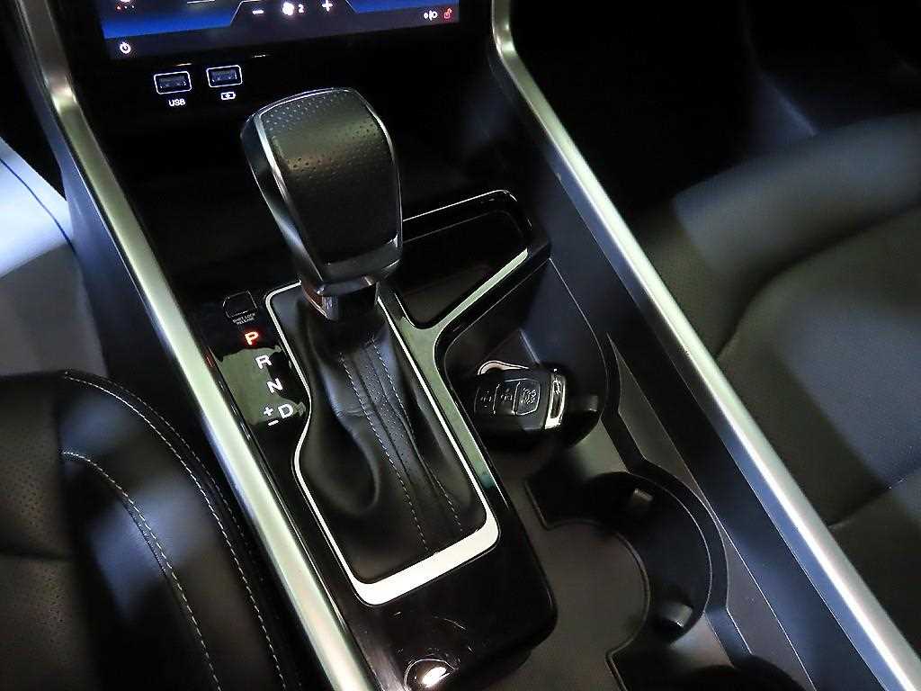 Ssangyong Torres - Vista 12