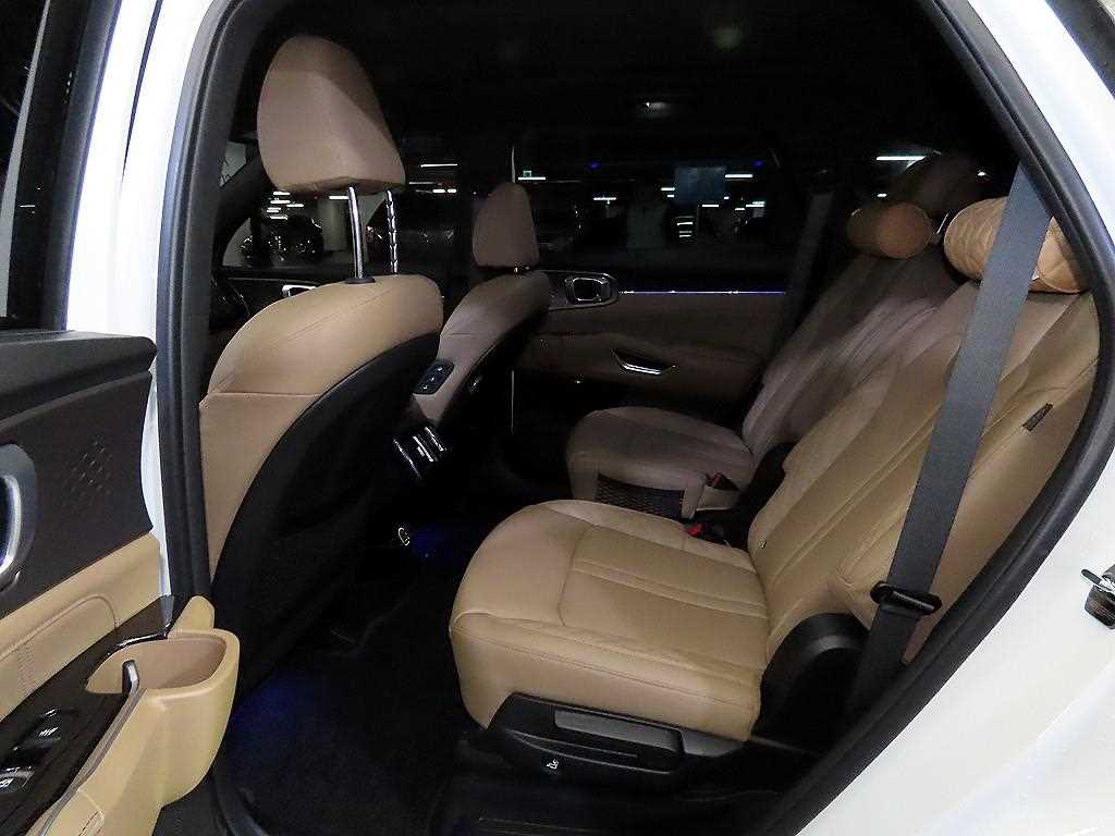 KIA Sorento - Vista 7