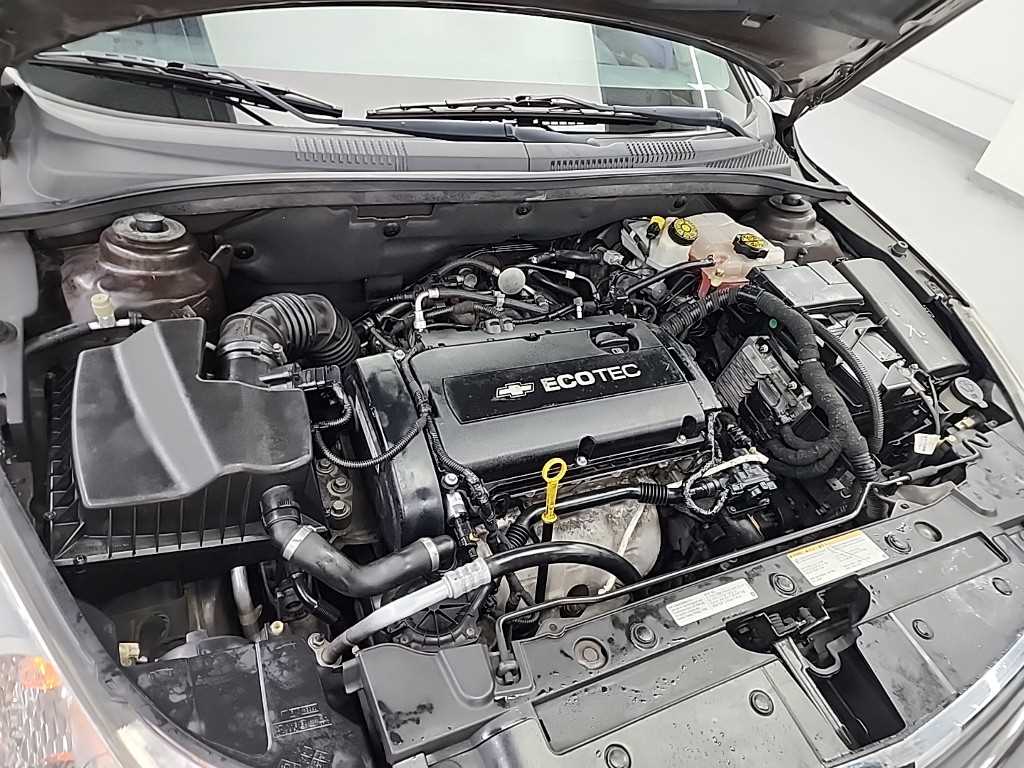 Chevrolet Cruise - Vista 5