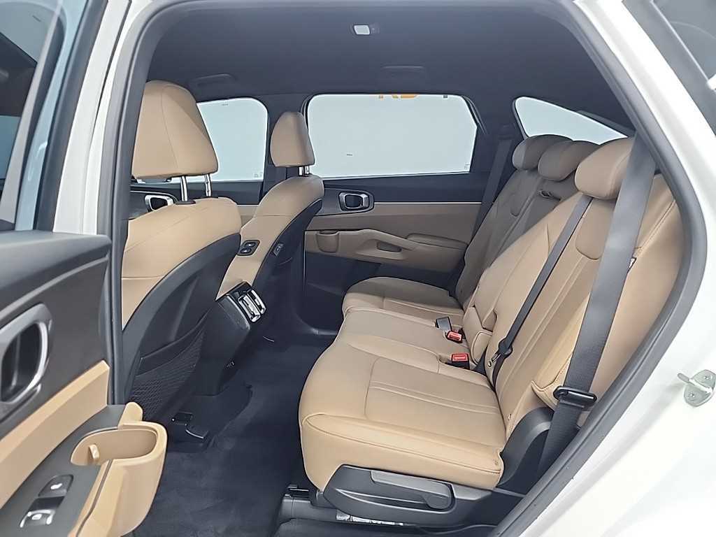 KIA Sorento - Vista 12