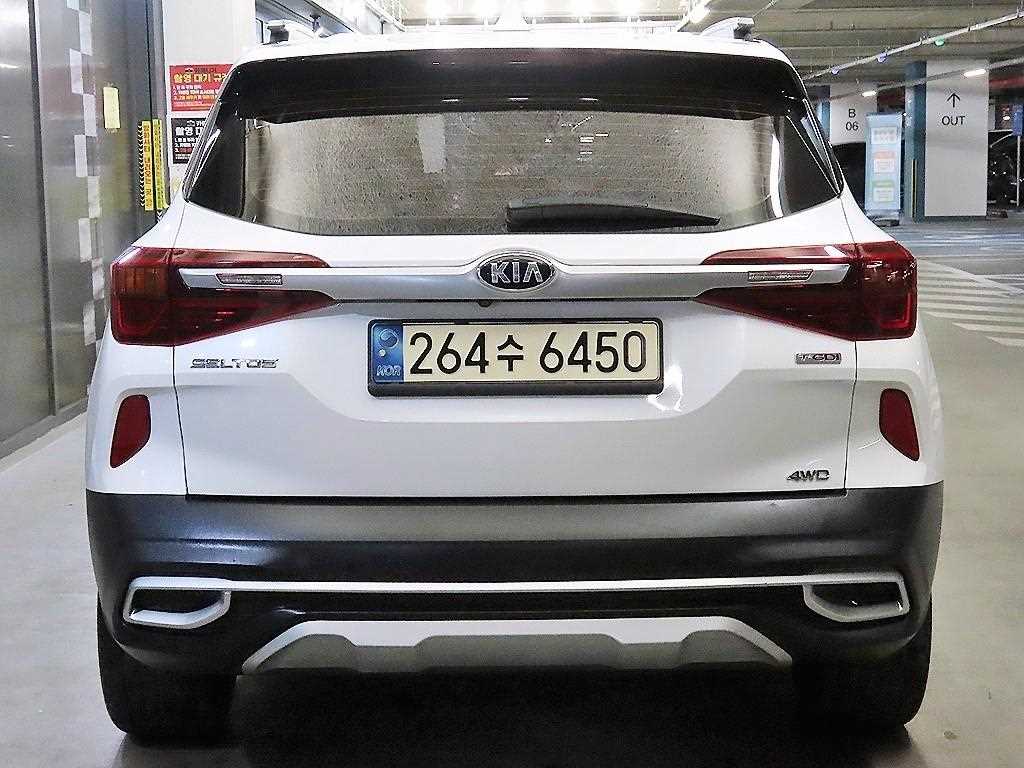 KIA Seltos - Vista 5