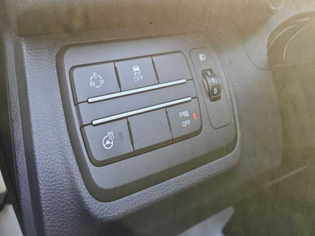 Ssangyong Tivoli - Vista 11