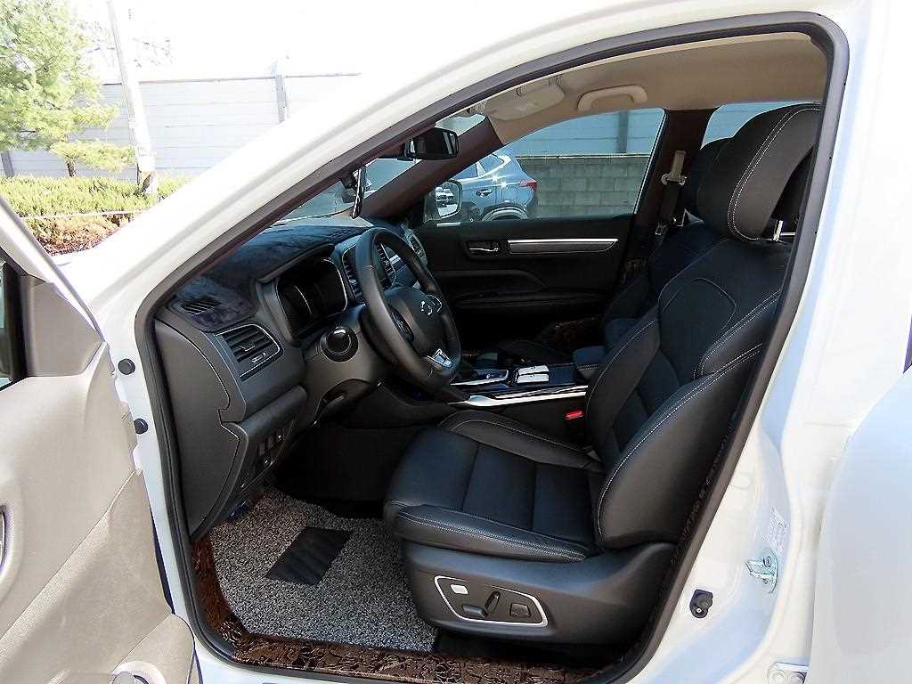 SAMSUNG QM6 - Vista 5