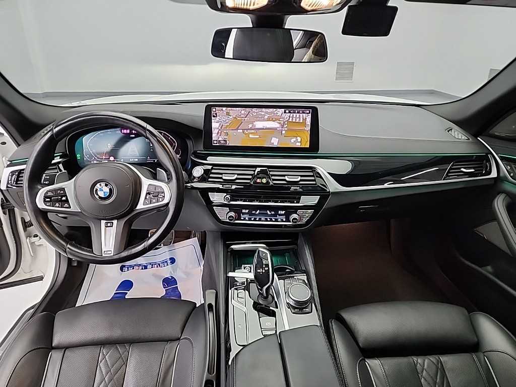 BMW 5 Series - Vista 7