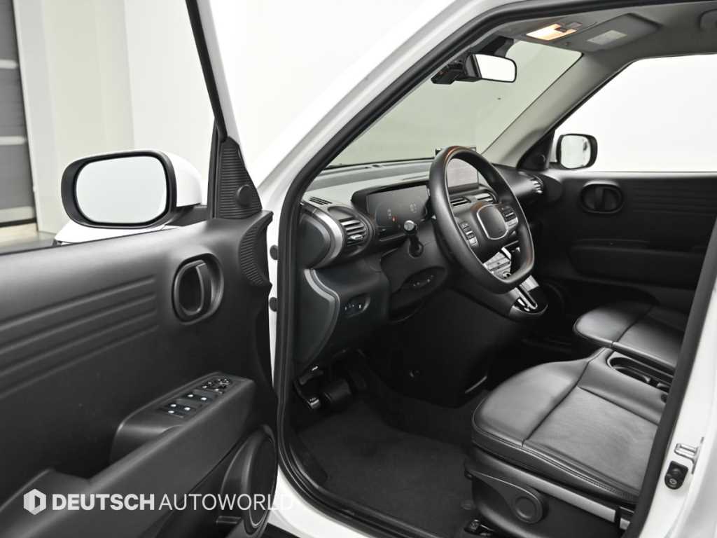 HYUNDAI Casper - Vista 11