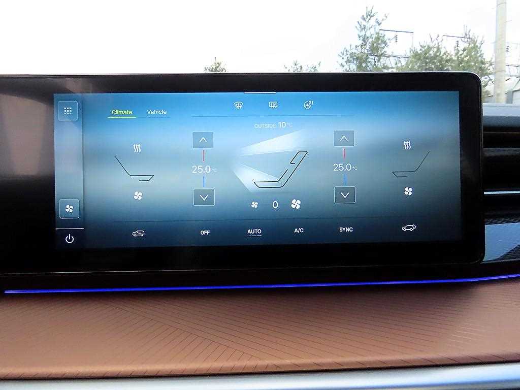 Ssangyong Torres - Vista 12