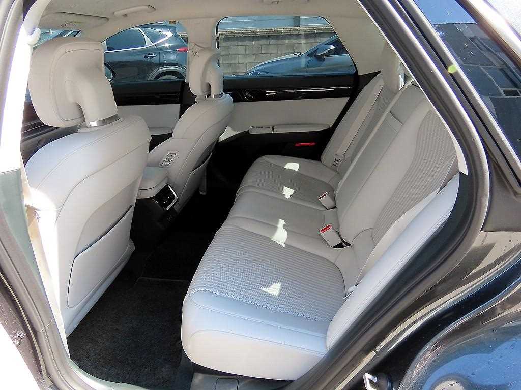 HYUNDAI Grandeur - Vista 6