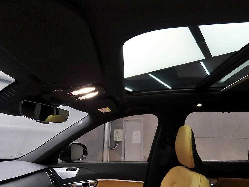 Volvo XC90 2024 Negro - Importación desde Corea - HF Imports Iquique - Foto 15