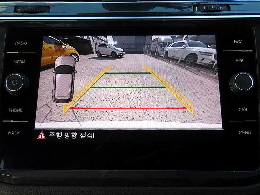 Volkswagen Tiguan 2020 Blanco - Importación desde Corea - HF Imports Iquique - Foto 14