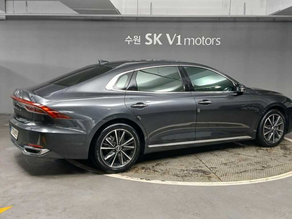 HYUNDAI Grandeur - Vista 4