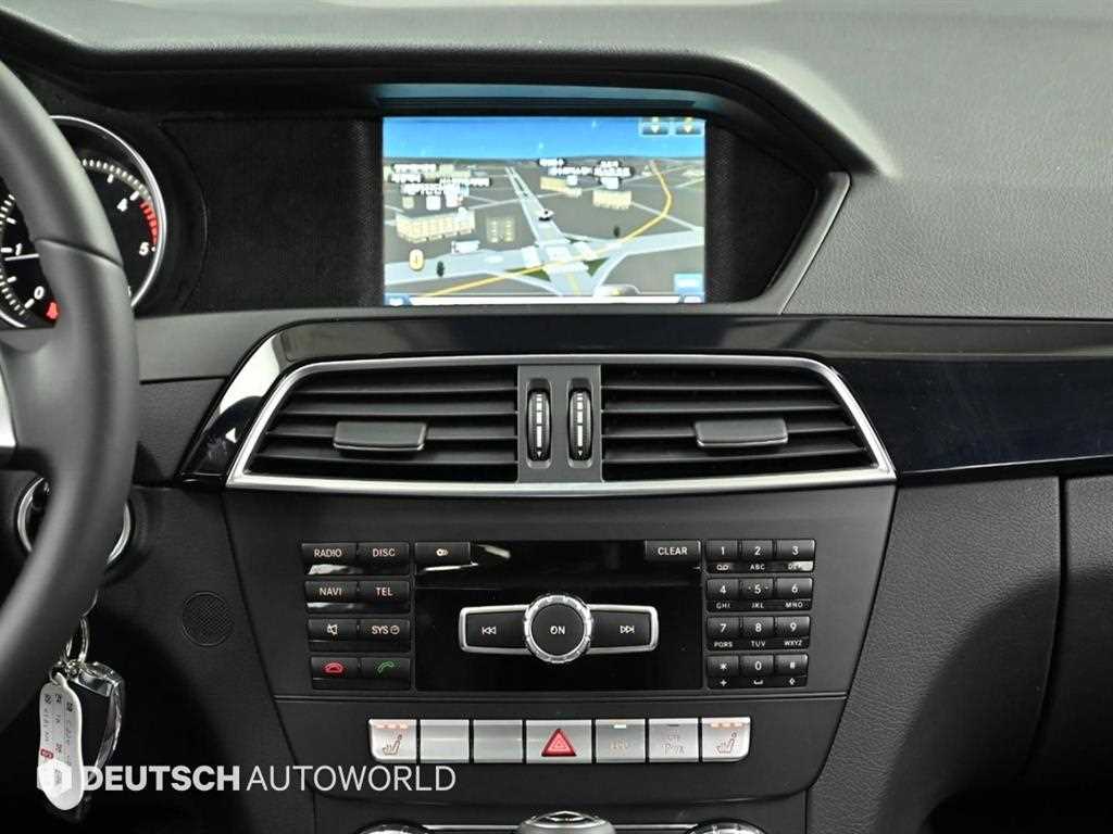 Mercedes Benz C Class 2013 Plateado - Importación desde Corea - HF Imports Iquique - Foto 14