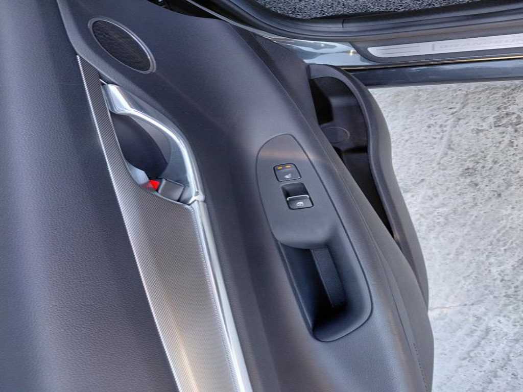 HYUNDAI Grandeur - Vista 12