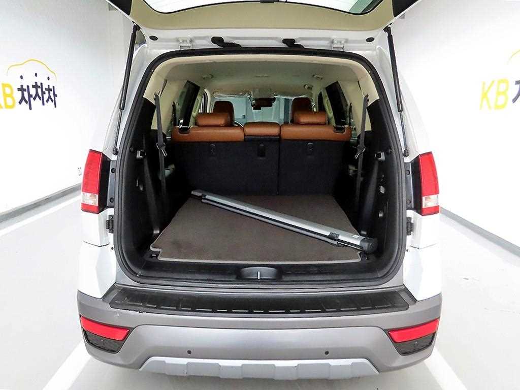 KIA Mohave - Vista 5