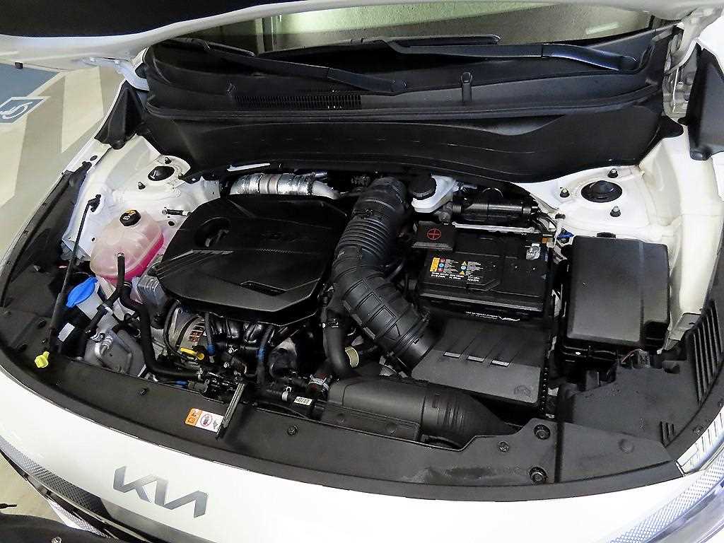 KIA Seltos 2023 Blanco - Importación desde Corea - HF Imports Iquique - Foto 19