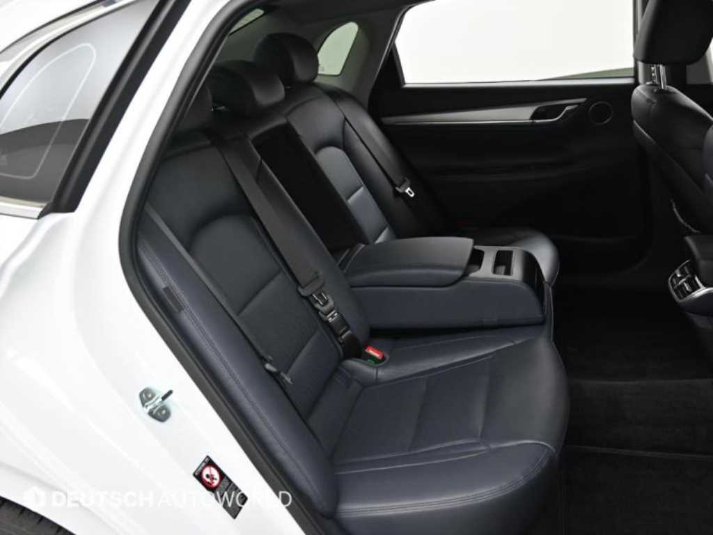 HYUNDAI Grandeur - Vista 12