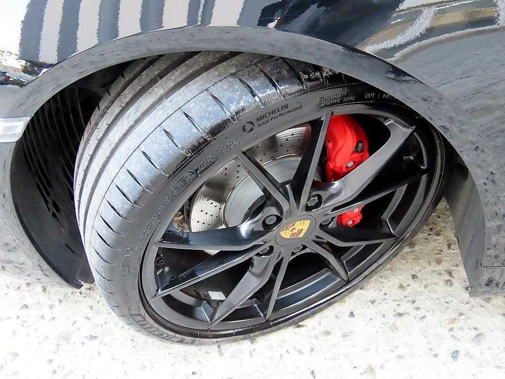 Porsche 718 2018 Negro - Importación desde Corea - HF Imports Iquique - Foto 14