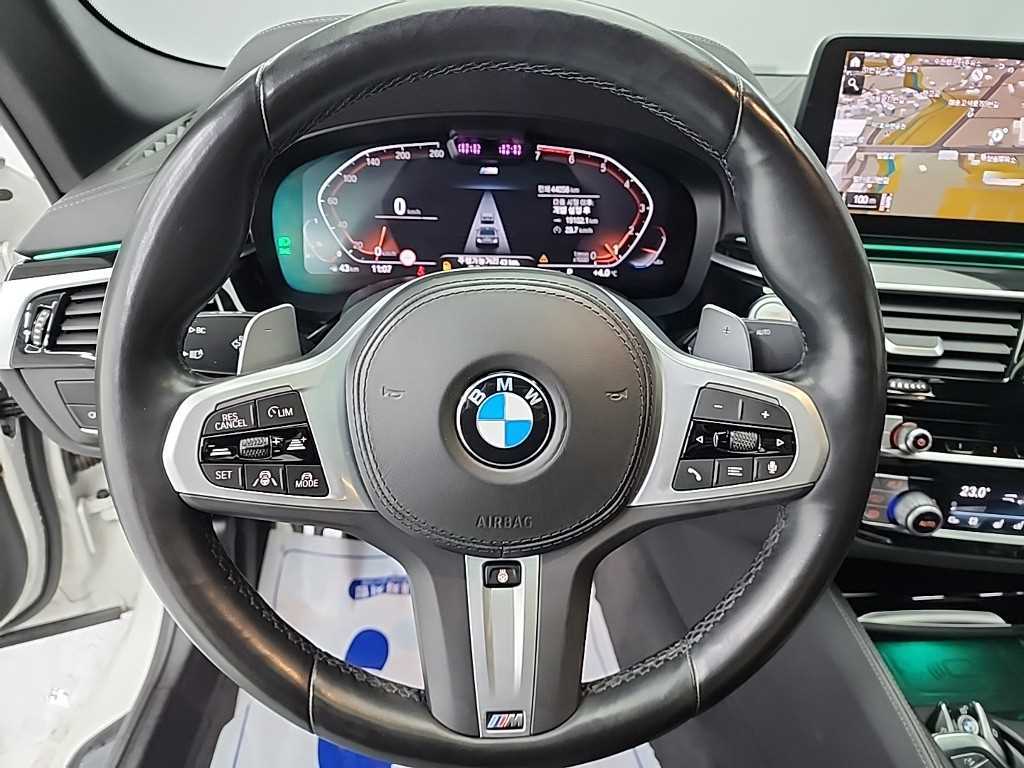 BMW 5 Series - Vista 9