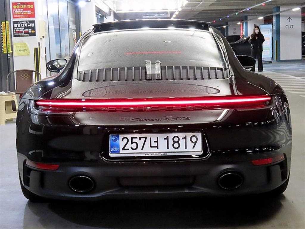Porsche 911 - Vista 5