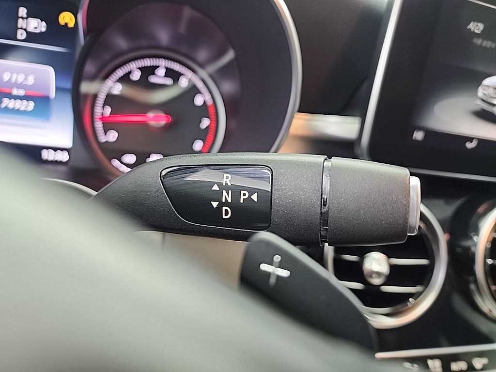 Mercedes Benz C Class - Vista 8