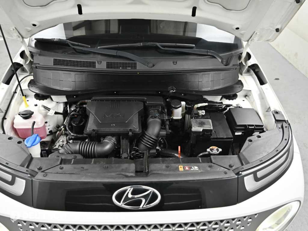 HYUNDAI Casper - Vista 6