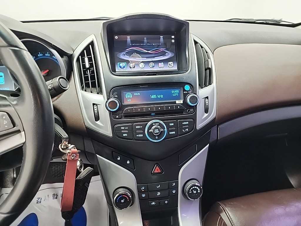 Chevrolet Cruise - Vista 10