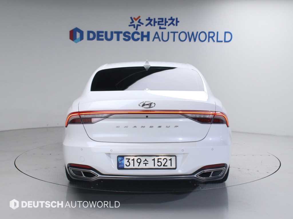 HYUNDAI Grandeur - Vista 4