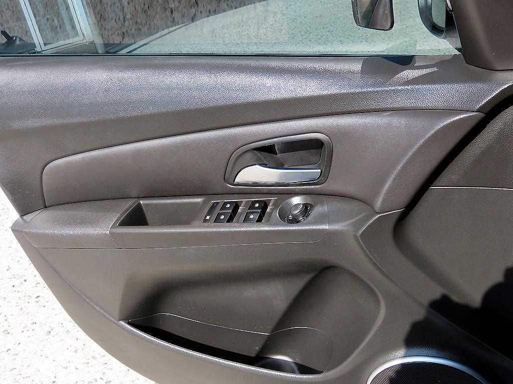 Chevrolet Cruise - Vista 11