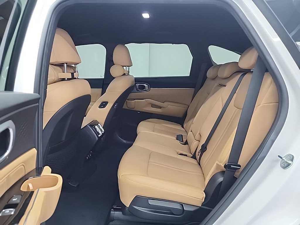 KIA Sorento - Vista 12