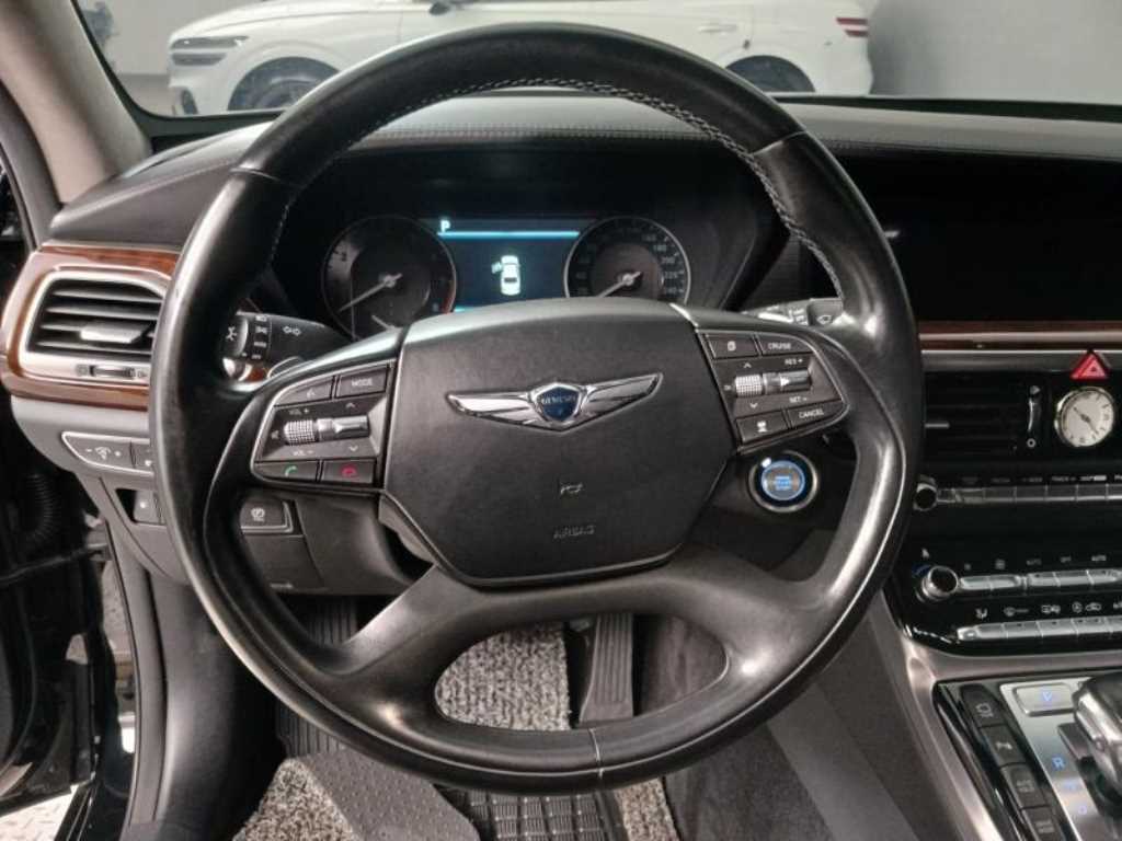 Genesis EQ900 - Vista 11