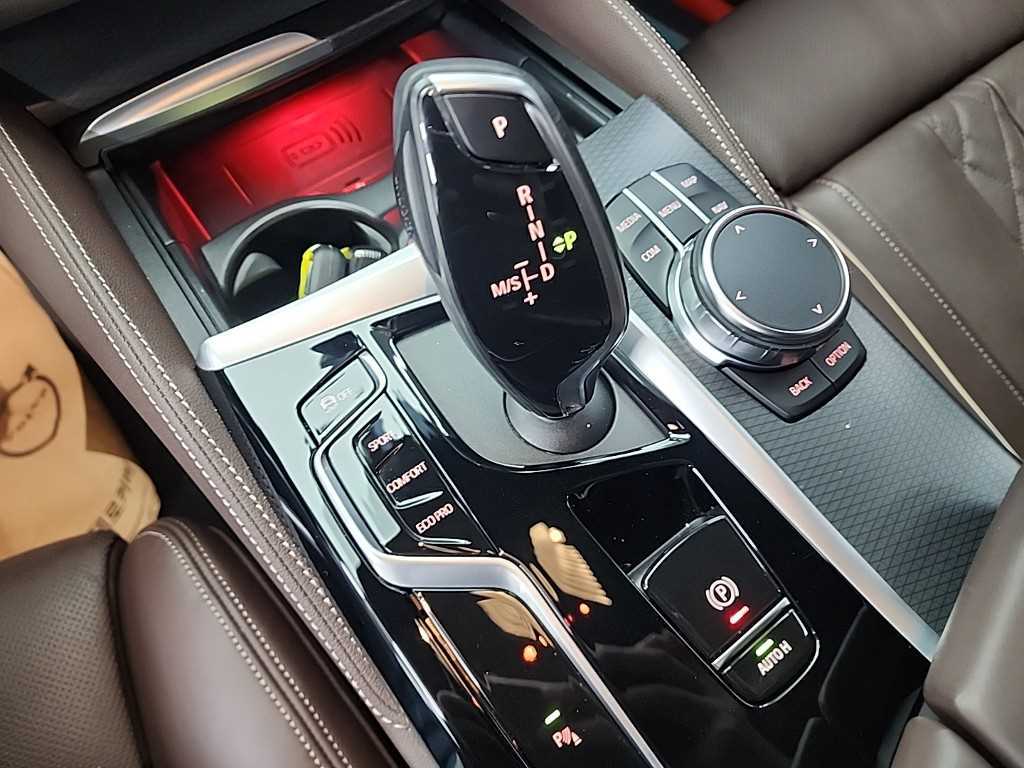 BMW 5 Series - Vista 8