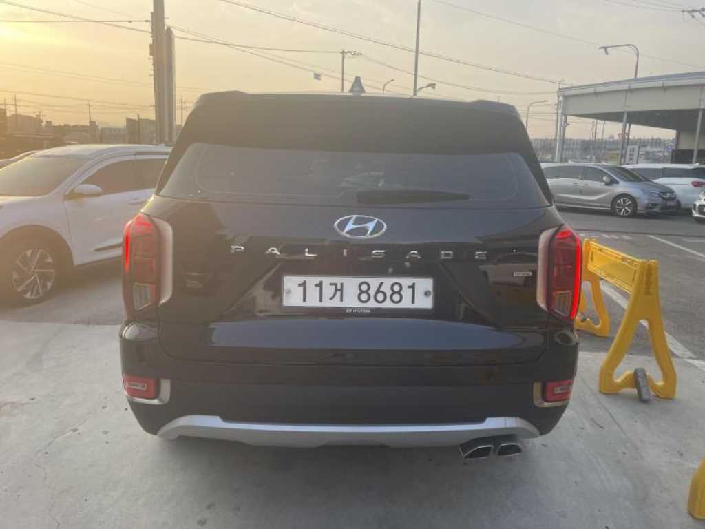 HYUNDAI Palisade - Vista 4