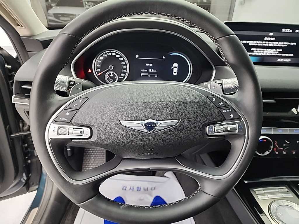 Genesis G80 - Vista 9