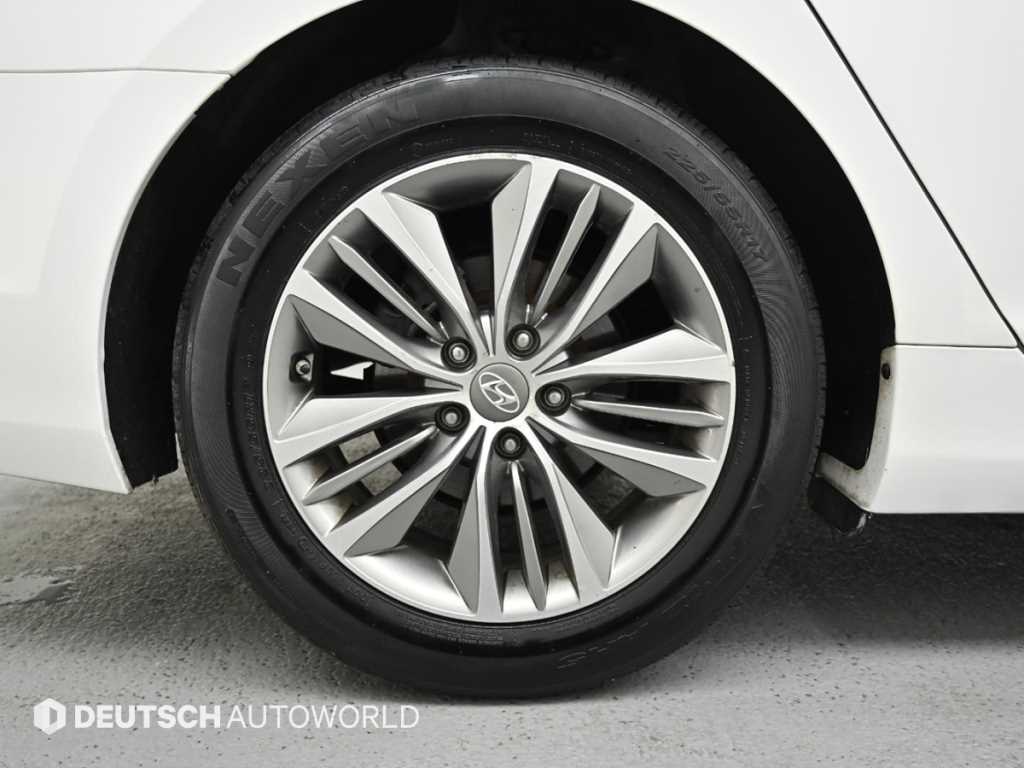 HYUNDAI Grandeur - Vista 5