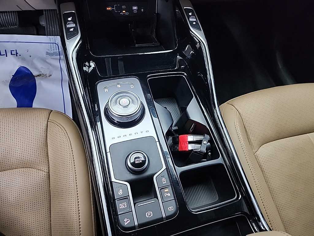 KIA Sorento - Vista 8