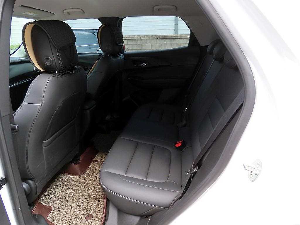 Chevrolet Trail Blazer - Vista 6