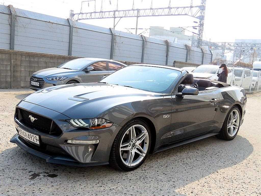 Ford Mustang - Vista 6