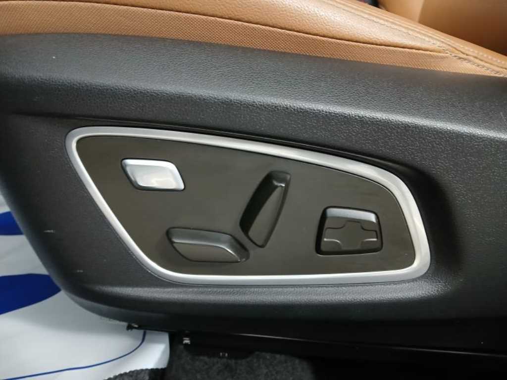 SAMSUNG QM6 - Vista 11