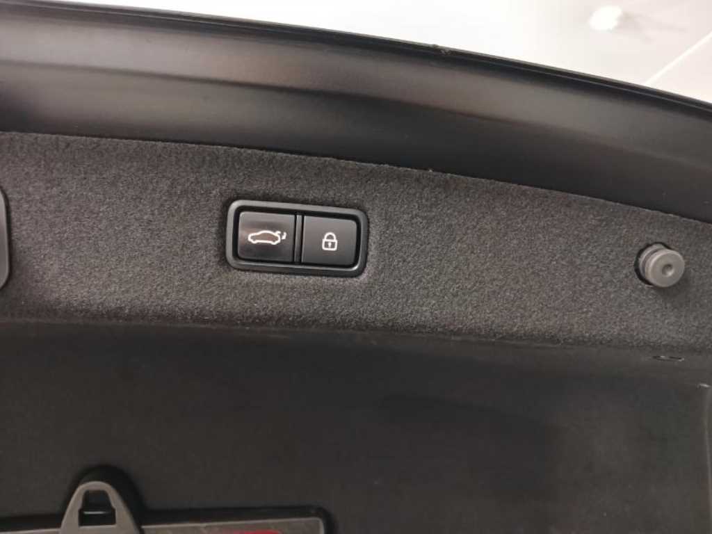 Genesis EQ900 2016 Negro - Importación desde Corea - HF Imports Iquique - Foto 17