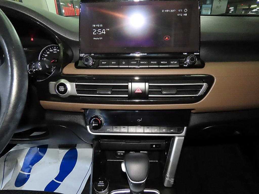 KIA Seltos - Vista 11