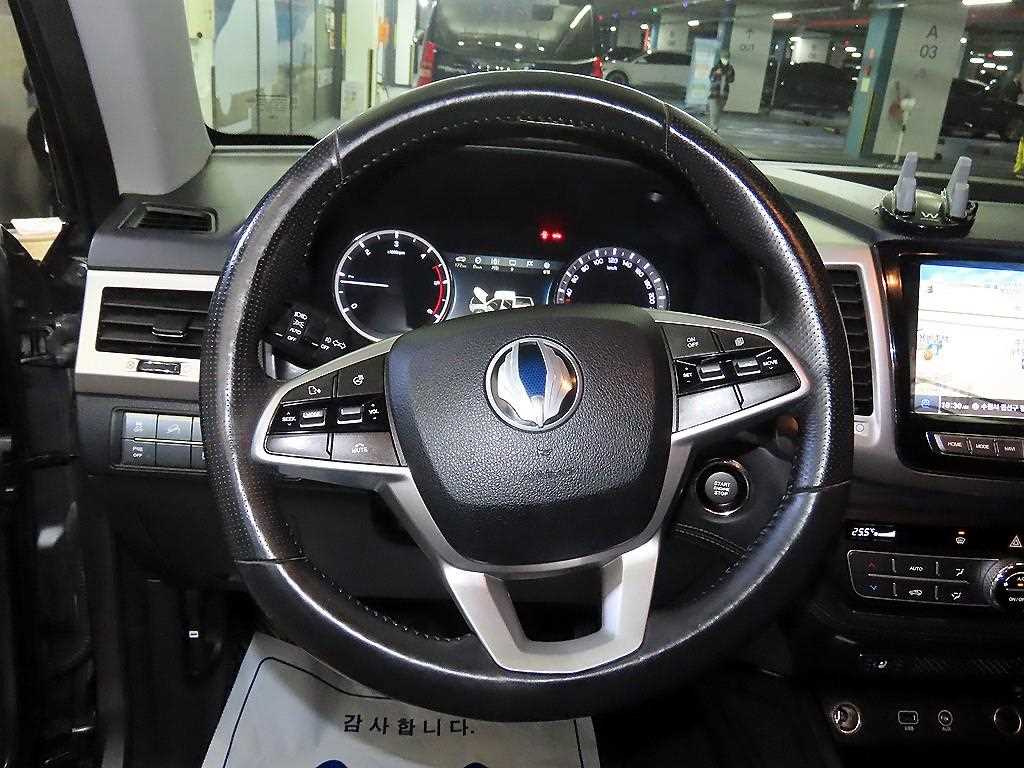 Ssangyong Rexton - Vista 8